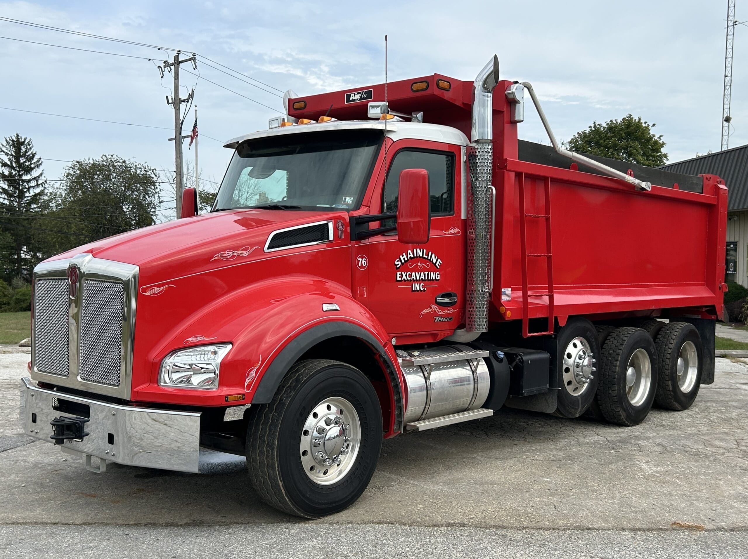 Cover02-`23 Kenworth T-880 (30,896 Miles)